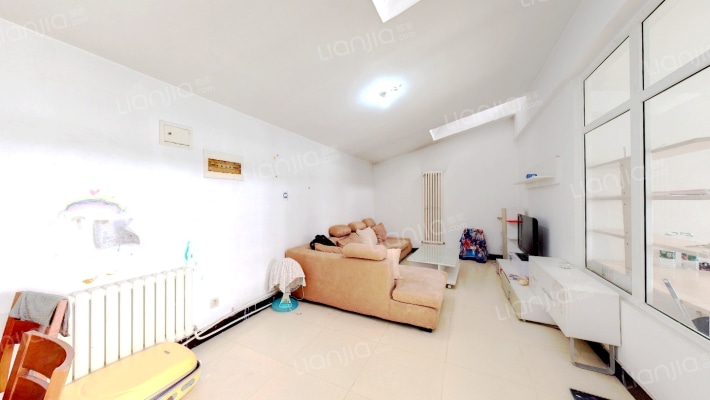 怡景苑二手房实景图