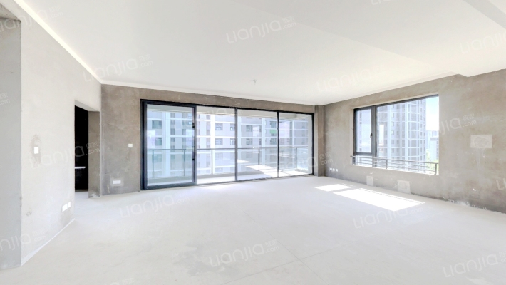 鸿翔东望隽府二手房实景图