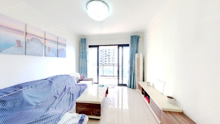 颐景湾畔二手房实景图