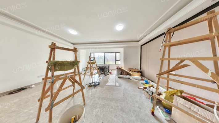 保利滨河上院二手房实景图