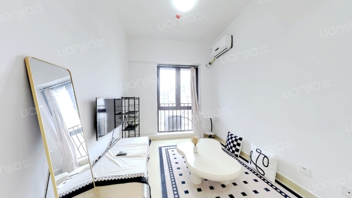 华盛峰荟名庭二手房实景图