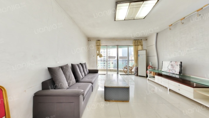 世贸雅苑二手房实景图