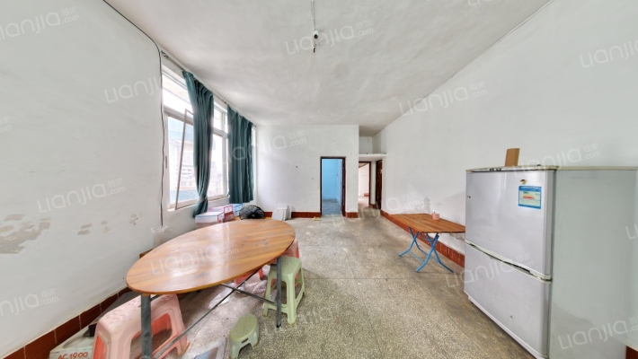 北方公司宿舍二手房实景图