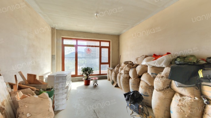 英伦河山二期二手房实景图