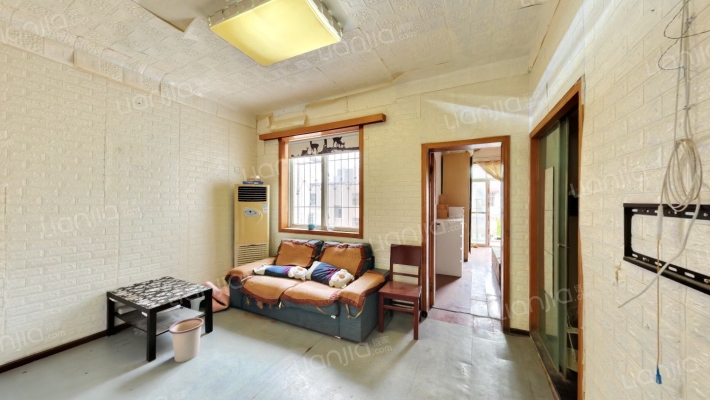 晒湖小区二手房实景图