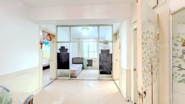 粮食局工程公司西区二手房实景图