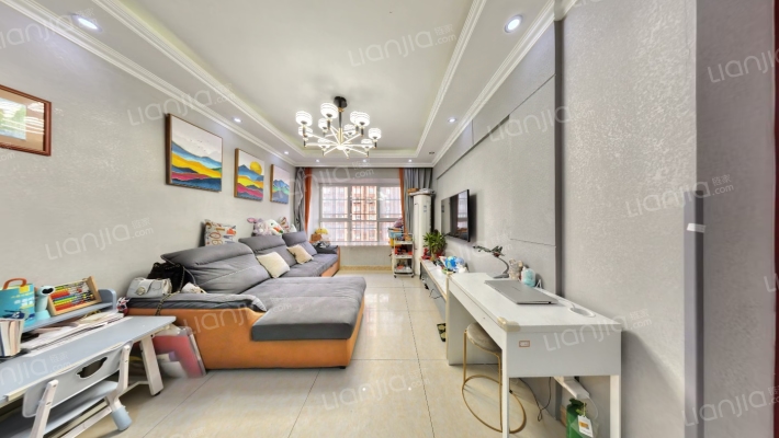 合能珍宝琥珀二手房实景图