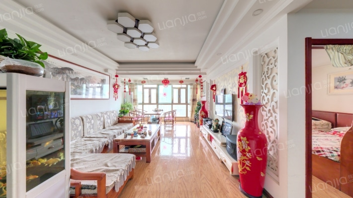 中信大厦二手房实景图