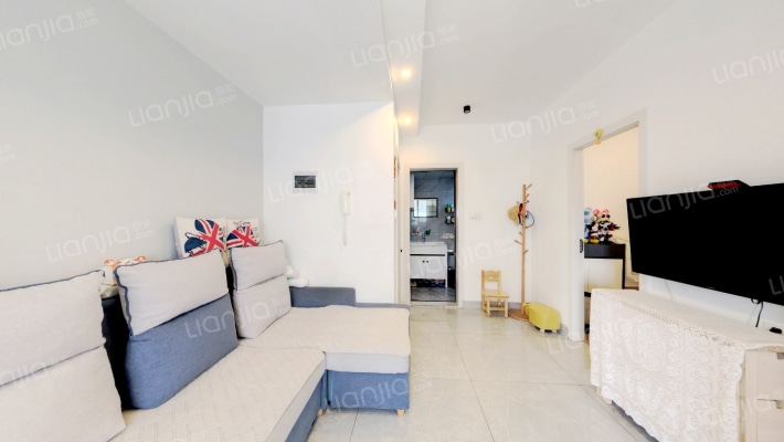 荣安世家二手房实景图