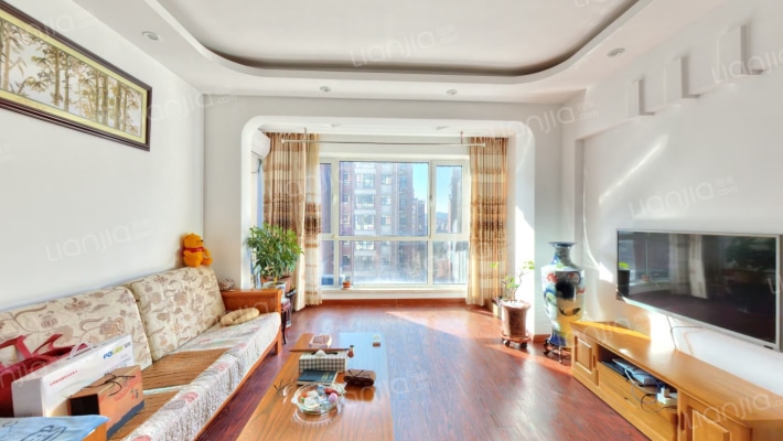 纳帕溪谷御山二手房实景图