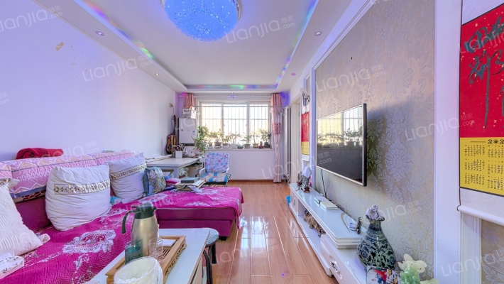 翠成馨园E区二手房实景图