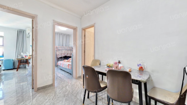 东方文荟苑四区二手房实景图