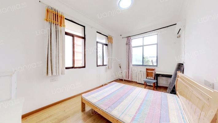 电力宿舍二手房实景图