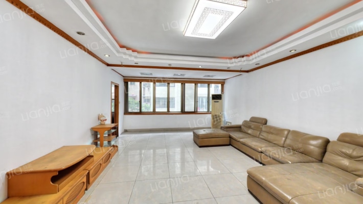 地税五分局二手房实景图