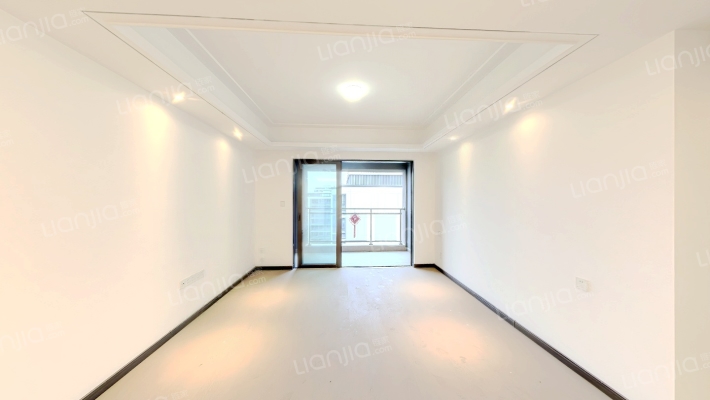 万科招商理想城风华二手房实景图