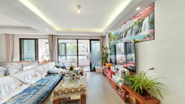 文一云湖轩二手房实景图