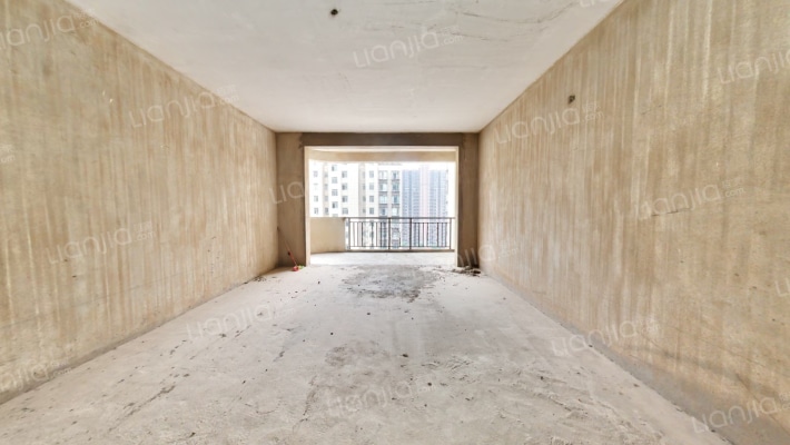 尚南云顶二手房实景图