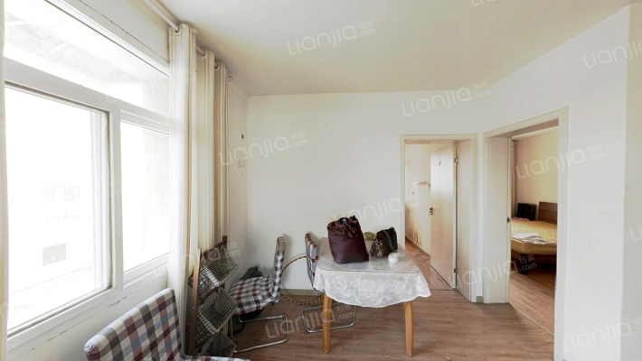 解放路31号二手房实景图