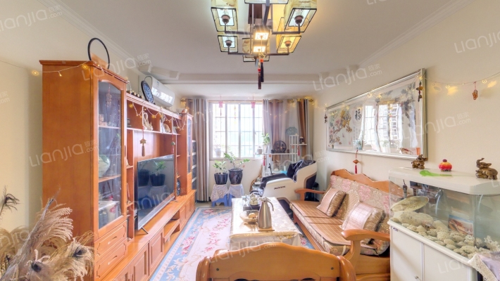 悦兴大厦二手房实景图