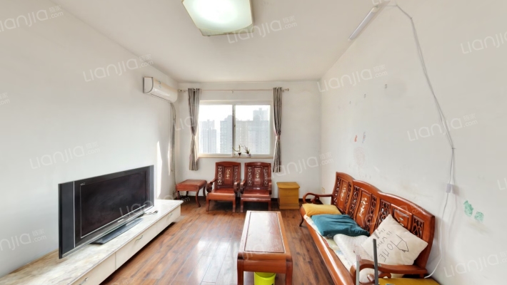 楚天都市金园二手房实景图