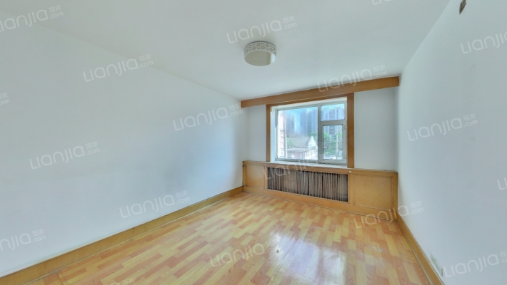 生物宿舍二手房实景图