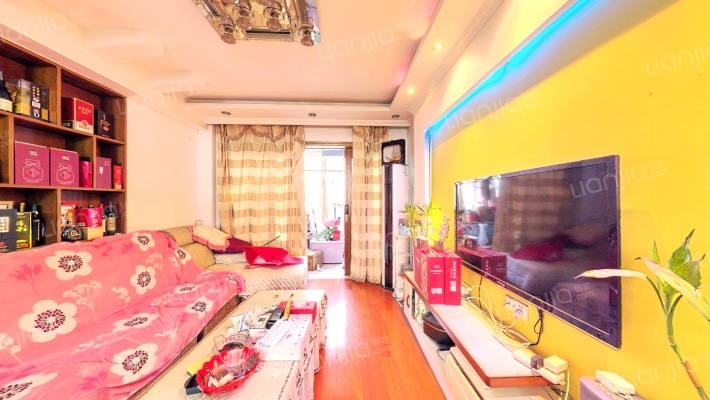 洪仁苑二手房实景图