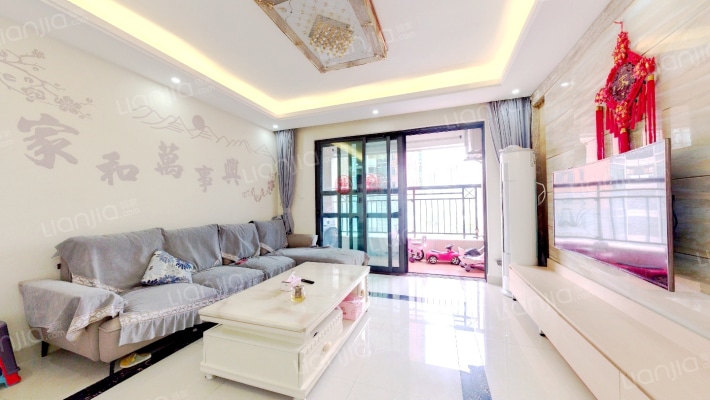 中颐海伦堡四期二手房实景图