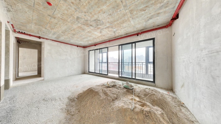 融创国宾道二手房实景图