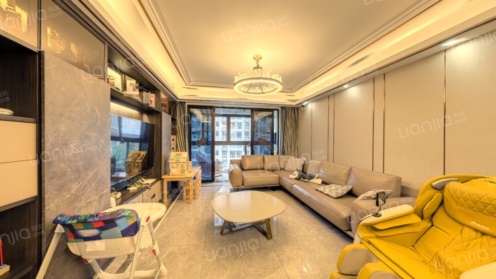 西铭苑二手房实景图