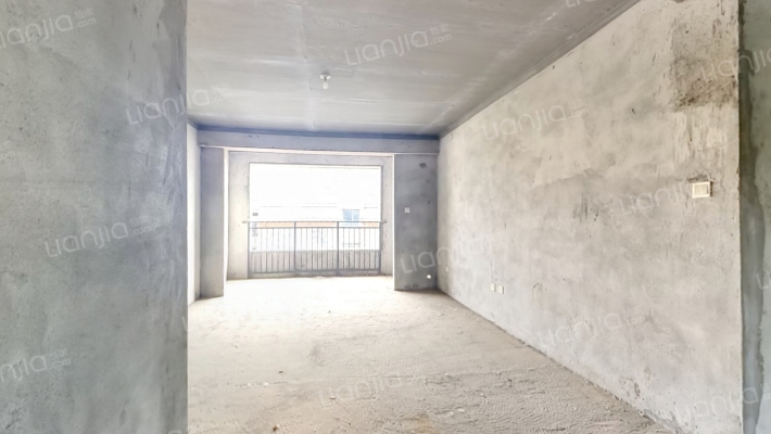 天安名郡二手房实景图