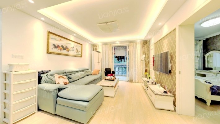 由由新佳苑二手房实景图