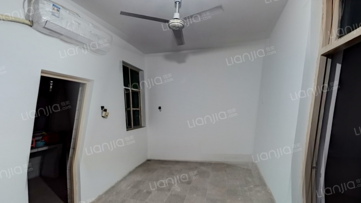 卫东区调队家属院二手房实景图