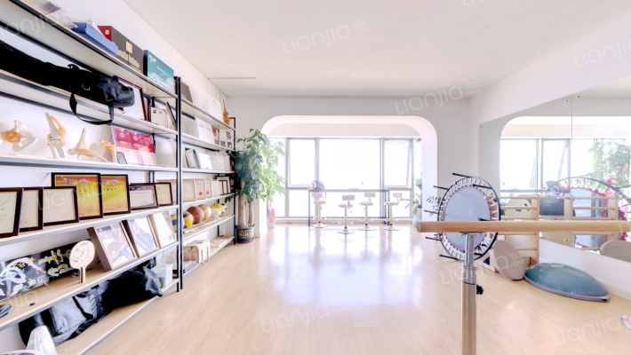 世茂广场二手房实景图