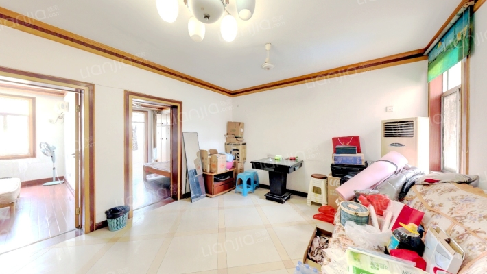 翼马小区二手房实景图