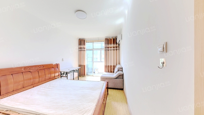 体育局宿舍二手房实景图