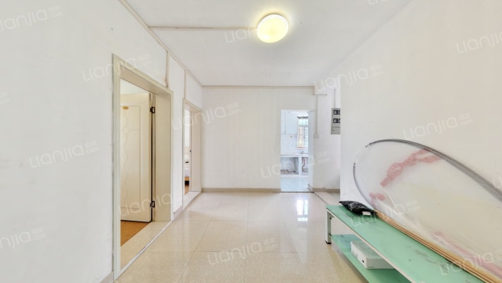 机场龙塘住宅楼二手房实景图