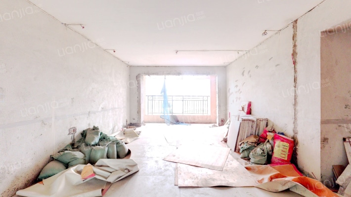 中颐海伦堡四期二手房实景图