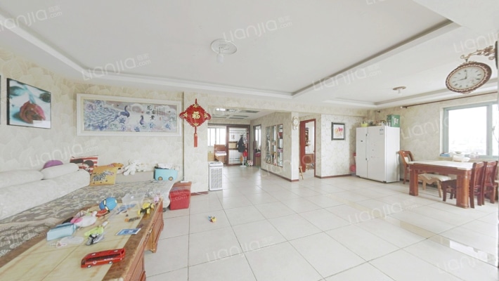 新世纪商贸大厦二手房实景图