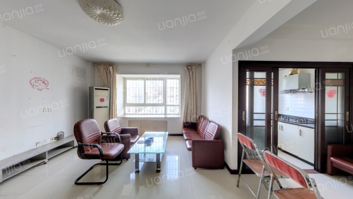 临江新天地兴嘉苑二手房实景图