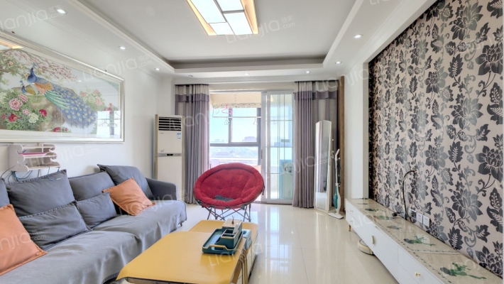 八亭桥河滨花苑二手房实景图