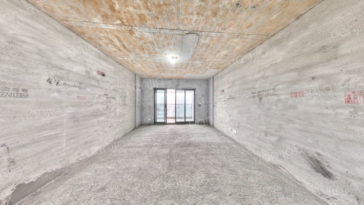 三一云湖二手房实景图