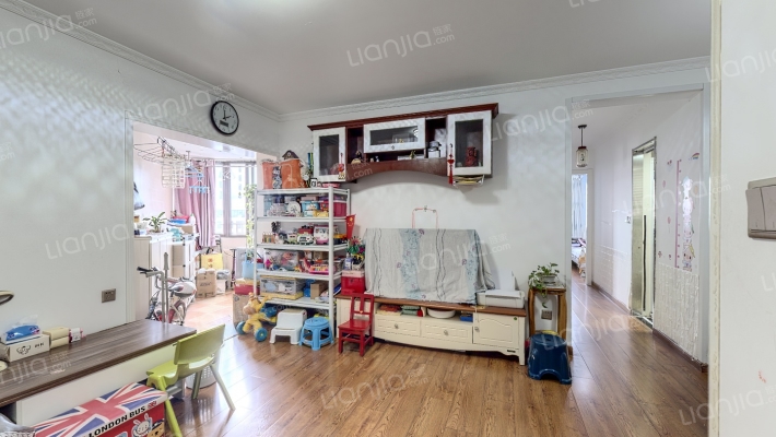 金盾公寓二手房实景图