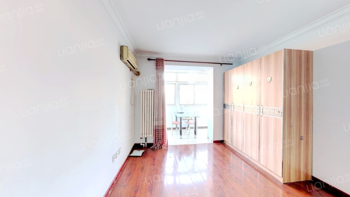 星环里二手房实景图