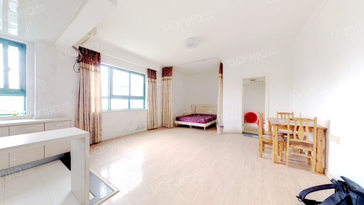 向阳庭院二手房实景图