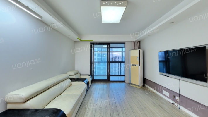 信步闲庭二手房实景图