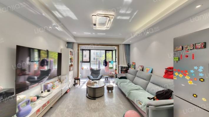 上品花园二手房实景图