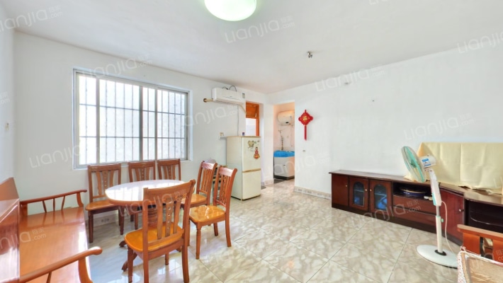 亚通公司职工住宅楼二手房实景图