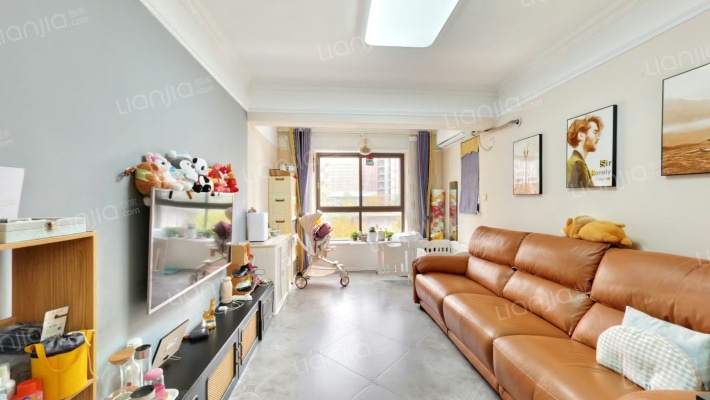 合能橙中心二手房实景图