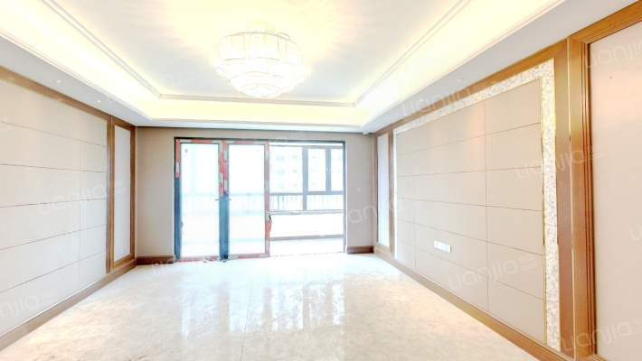 恒大天宸二手房实景图