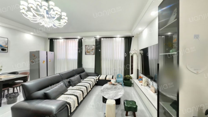 医院后街二手房实景图